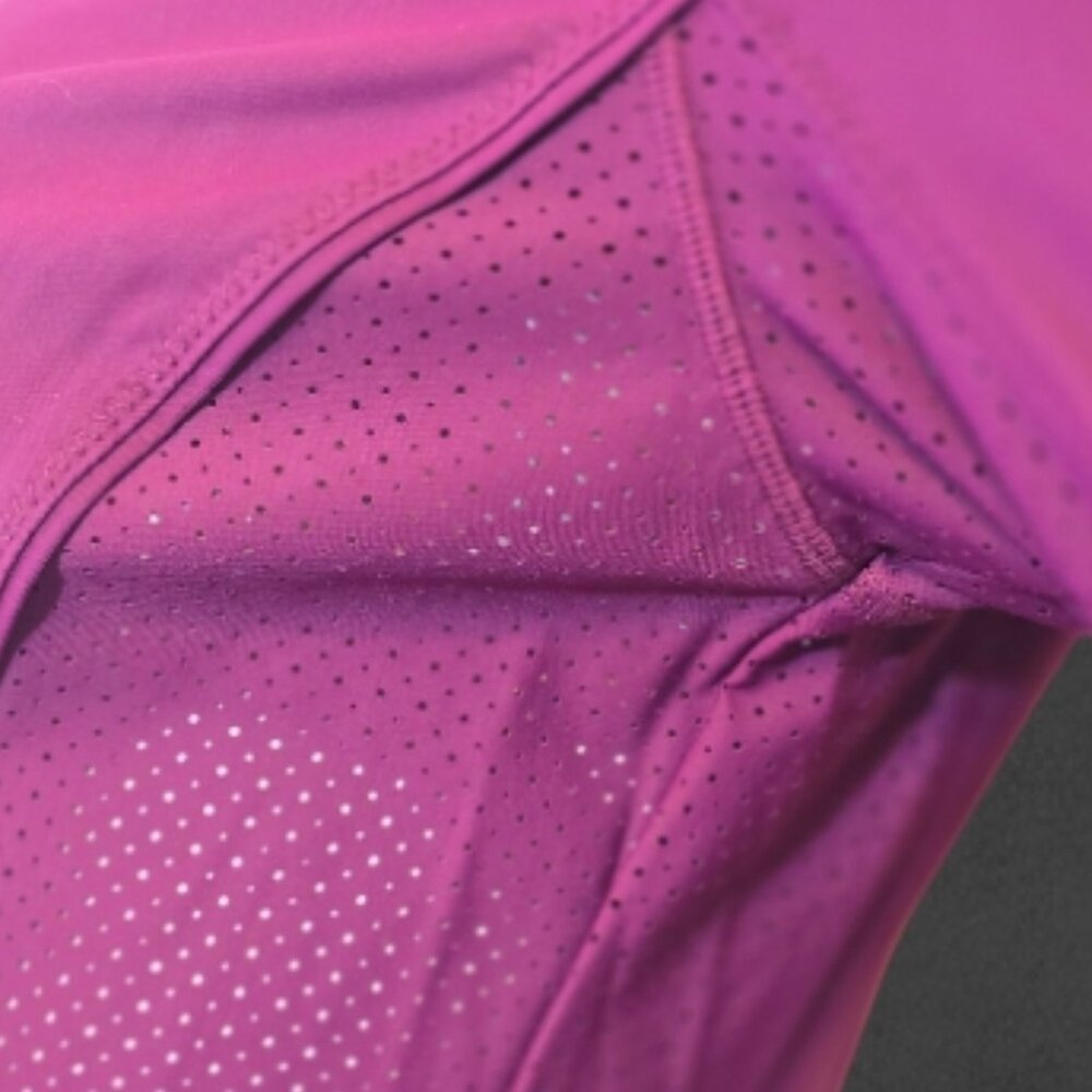 Pink Plum Mulberry Long  ATHLETA Crewneck Breathable Workout Shirt sz M